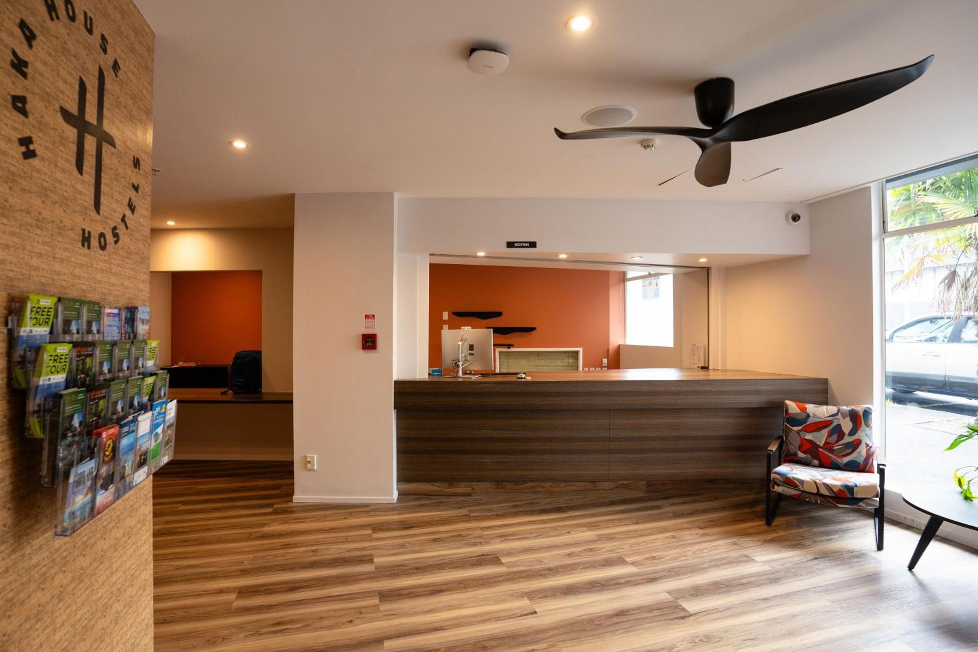 Haka House Auckland City מראה חיצוני תמונה